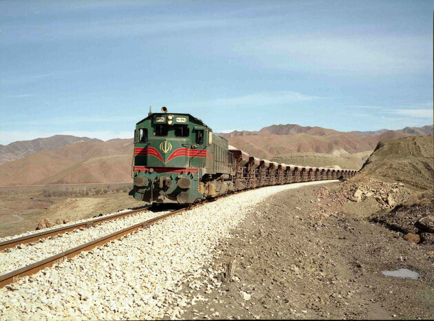 راه آهن خراسان جنوبی با حضور رئیس جمهور کلنگ زنی می شود